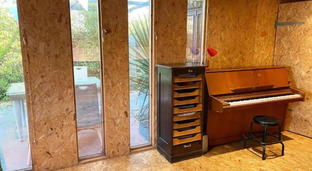 Коттедж Zen Garden Cottage - Sleeps 2 - Patio & Parking
