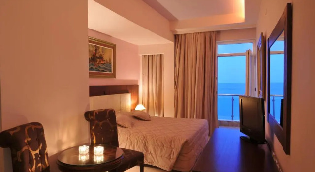 Трёхместный номер Standard с видом на море Panorama Hotel