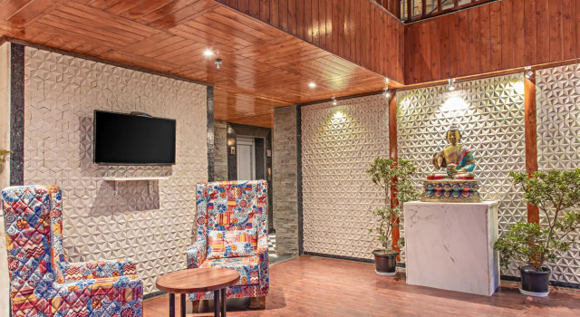 Echor Himalayan Aurum Resort & Spa, Manali, Забронировать Курортный отель Отели Манали с бассейном, Бассейн
