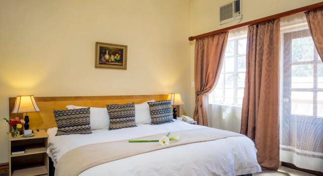The Elegant Lodge Menlo Park, Buchen Sie Pension  