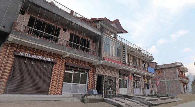 OYO 24635 Hotel Rudransh, Забронировать Отель Отели штата Химачал-Прадеш 3 звезды, 3*