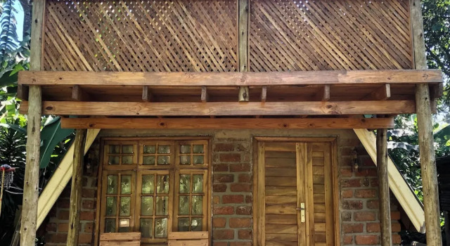 Коттедж Charming A-frame Charming House in Arusha Village