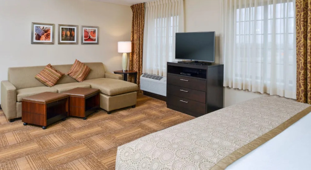 Люкс Studio Staybridge Suites Merrillville by IHG