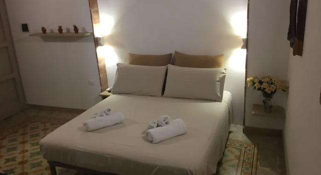 Al Civico 9 Apartment, Book Apartment Hotels in Sicily with Parking, Parking