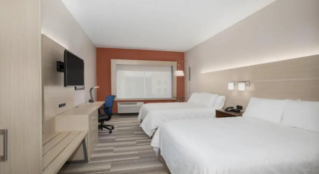 Четырёхместный номер Standard Holiday Inn Express & Suites - Denver NE - Brighton by IHG