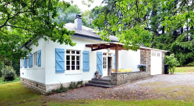 Bungalow in Monceau en Ardenne With Garden, Забронировать Отель Бьевр Land of the High Lesse