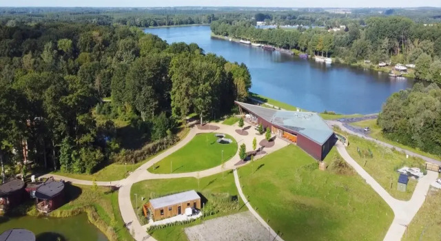 Бунгало Belvilla Quiet Nature Leaf Bungalow