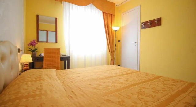 Номер Economy Continental B&B City Hotel