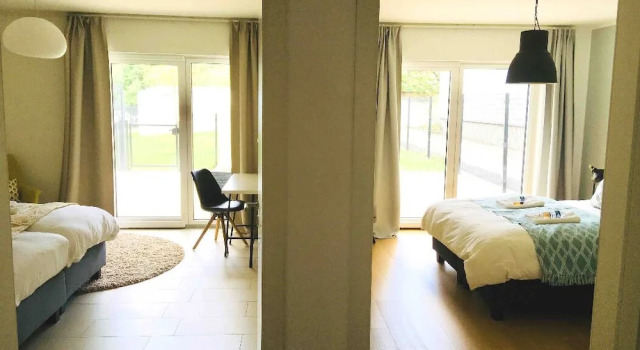 Large Retro Chic Flat 100m2 in City Center - Parking, Prenota Appartamento Hollerich Luxembourg
