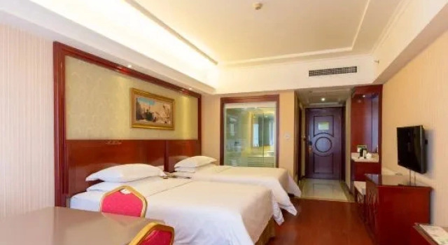 Номер Superior с красивым видом из окна Vienna Hotel Xinyu Fenyi South Changshan Road Branch