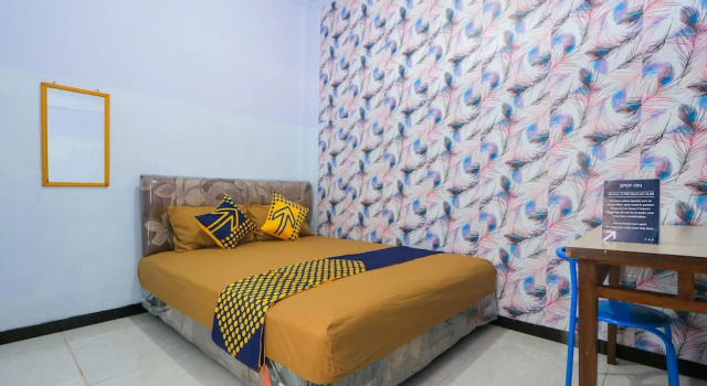 Ekonomiczny dwuosobowy pokój OYO 2497 Pesona Guest House