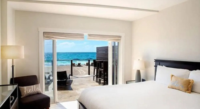 Полулюкс Sun Tower Hotel & Suites on the Beach