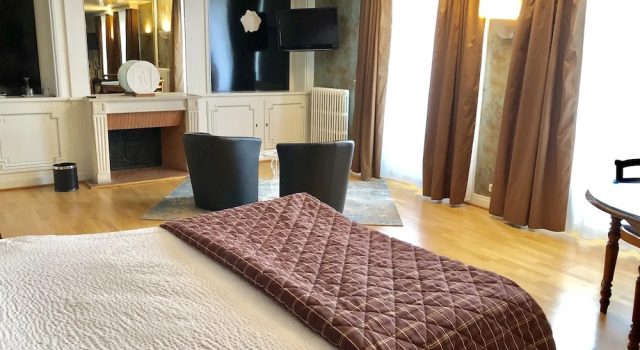Номер Luxury Hotel dAngleterre