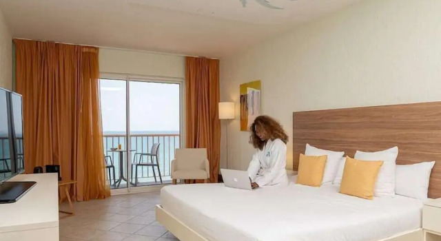 Номер Superior Hotel Arawak Beach Resort