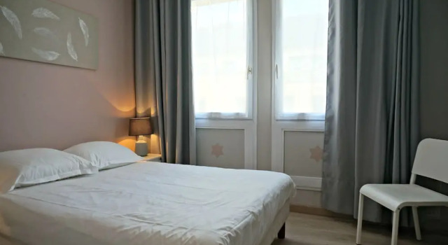Appart Hôtel Lille - Constantine, Забронировать Отель Вьё-Лилль Лилль, рядом с Железнодорожный вокзал Лилль-Фландрия