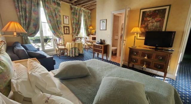 Четырёхместный номер Deluxe Le Relais Médicis
