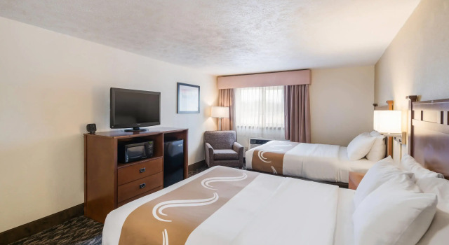 Четырёхместный номер Standard Quality Inn & Suites Coeur dAlene