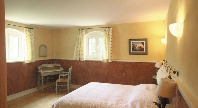 Une Campagne En Provence, Book Pension Hoteller i Bras med parkering, Parkering