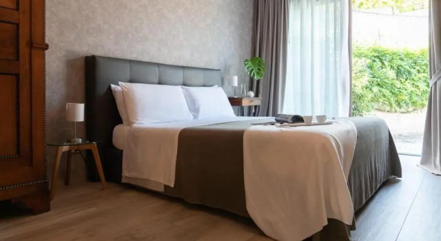 B&B Villa Fulvia, Book Bed and Breakfast Hotels in Langhe with a Pool, Swimming Pool
