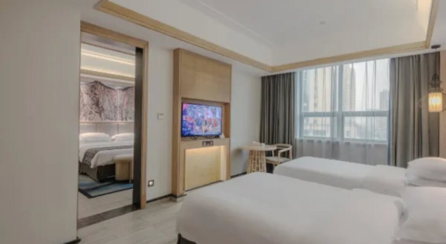 Kaiyuan Manju Hotel