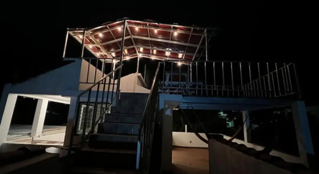 Коттедж Jesús y María House