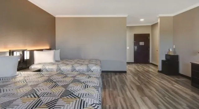 Четырёхместный люкс Motel 6 Fort Worth, TX – I-35 & I-20