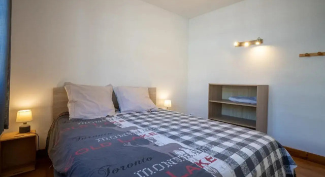 Grand Chalet St-Lary centre 13 à 15 pers, Забронировать Шале Виллы Сен-Лари-Сулан, рядом с Фуникулер Telecabine, Вилла