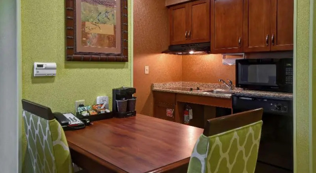 Двухместный номер Standard с 2 комнатами Homewood Suites by Hilton Ocala at Heath Brook
