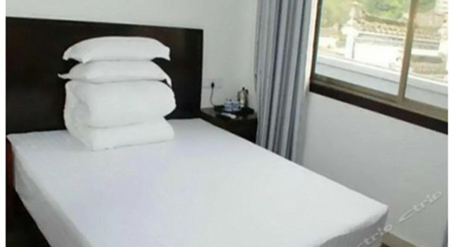 Shangrao Wuyuan Jiangling Xiangqing Inn, Rezerwuj Hotel Shangrao Jiangxi