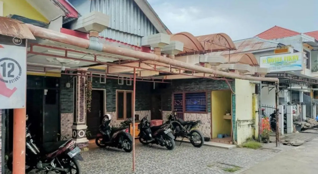 Hotel Fikry Toli Toli, Book Hotel Hotels in Sulawesi with Parking, Parking