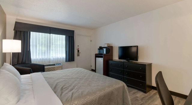 Econo Lodge Auburn I-95, Брондау Қонақ үй Аубёрн Мэн