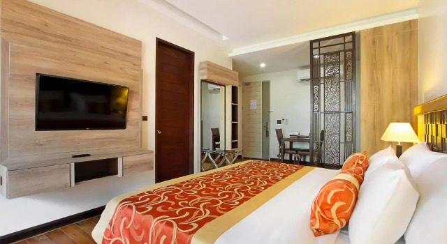 Номер Premier Rimnaam Klangchan Hotel - SHA Plus