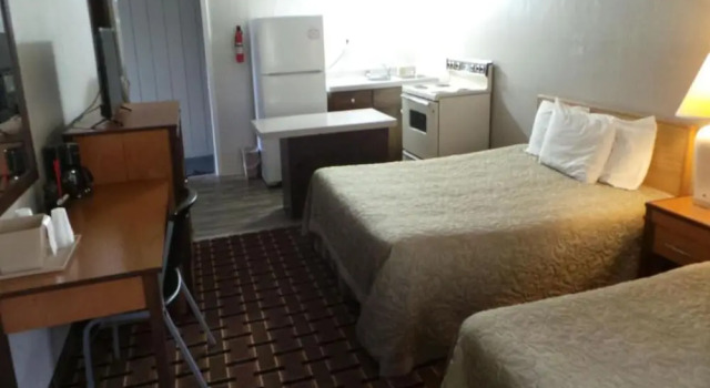 Четырёхместный номер Standard Anchor Bay Inn near Winchester Bay