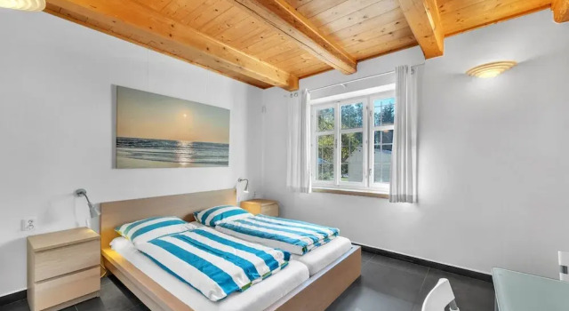 Villa in Mlade Buky Near Giant Mountains, Rezerwuj Willa Hotele w Kraj hradecki z parkingiem, Parking