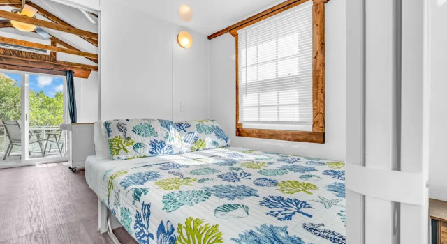 Aqua Lodge Rentals At Coconut Cay
