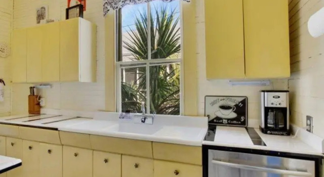 Коттедж с 4 комнатами Benton Cottage