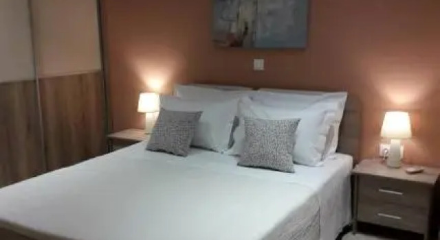 Beautiful House in Alimos near to the beach and metro