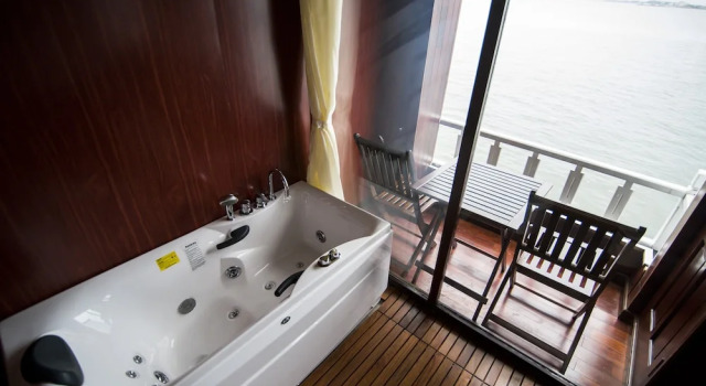 Люкс Renea Cruises Halong
