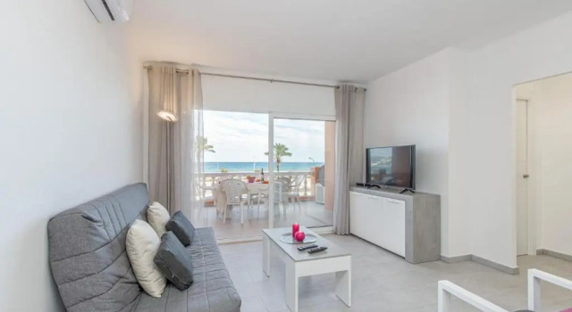 Apart-rent Apartamento Gran reserva renovado 0076, Забронировать Апартаменты/квартира Отели Alt Empordà с бассейном, Бассейн