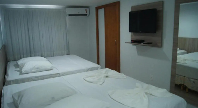 Четырёхместный номер Standard Hotel Fortaleza Inn