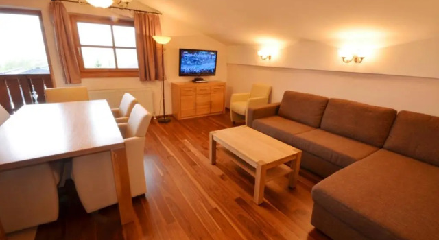 Select Apartments by Alpen Apartments