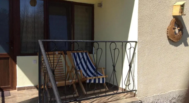 Taripiri, Rezervasyon Otel Ambrolauri otoparklı oteller, Otopark