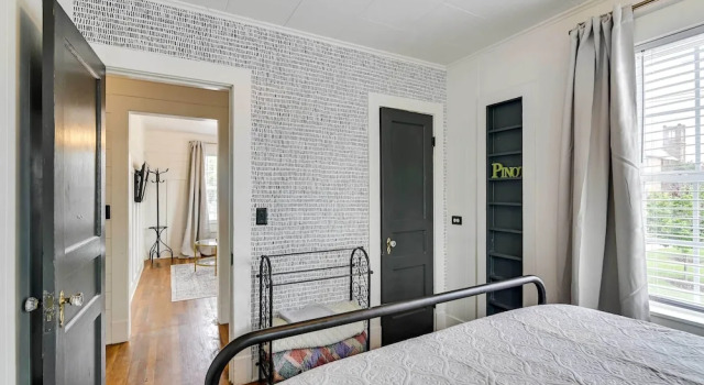 Cozy Starkville Apartment: Walk to Main Street!, Забронировать Апартаменты/квартира Старквилл Миссисипи, рядом с Музей наследия округа Октибеха