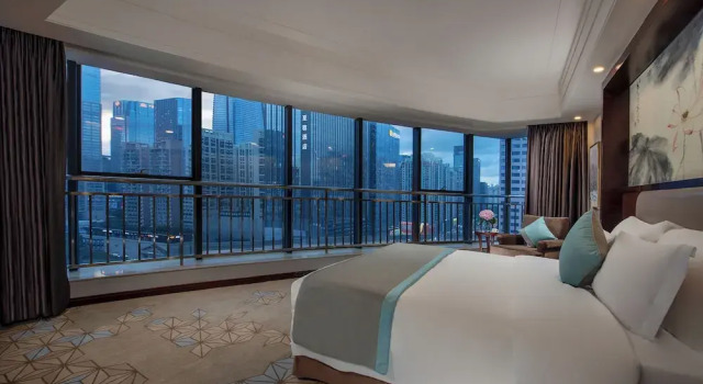 Люкс Business Fuqinglong Huatian Holiday Hotel