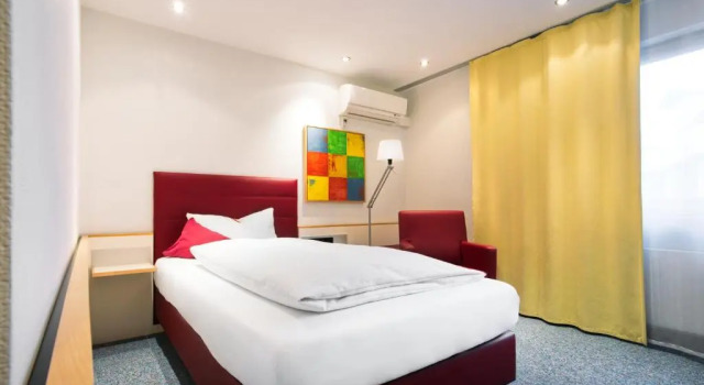 Номер Comfort Hotel Rommel