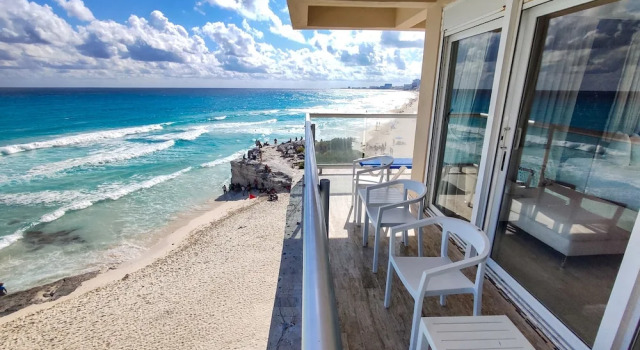 Люкс Paradise Beachfront & Nightlife Heart