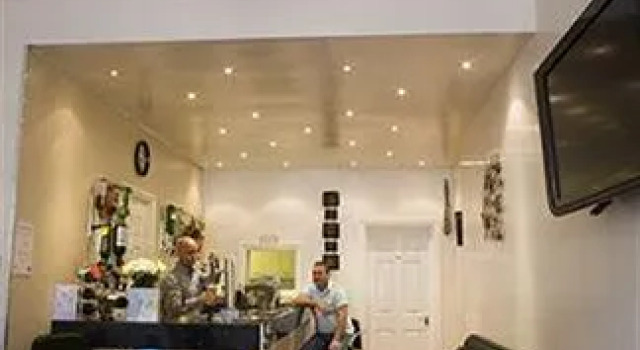 Hazelwood Guest House, Забронировать Гостевой дом Отели Блэкпул с парковкой, рядом с Конференц-центр Winter Gardens, Парковка