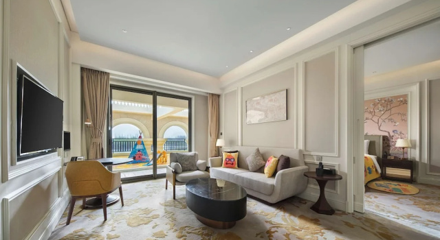 Люкс Premium Hollick Hotel Wen'an, Tapestry Collection by Hilton