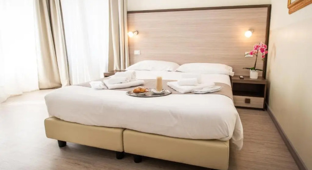 Трёхместный номер Standard Hotel Rosa