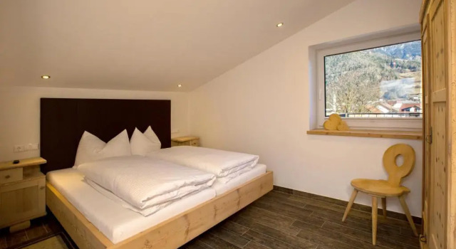Apart Lutz, Book Hotel Prutz Tyrol